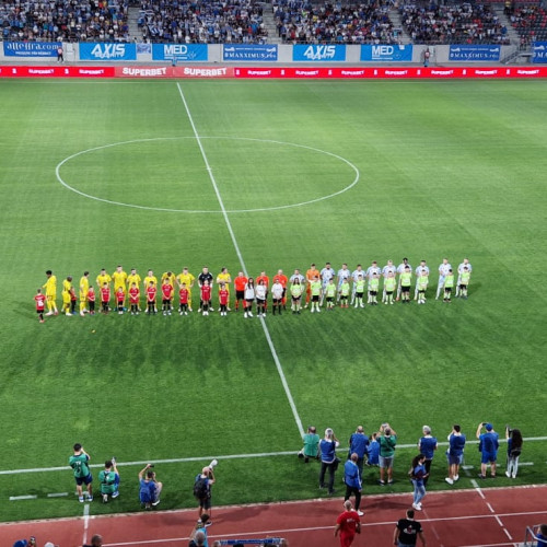 Corvinul Hunedoara joacă în Turul III din Conference League împotriva FC Astana