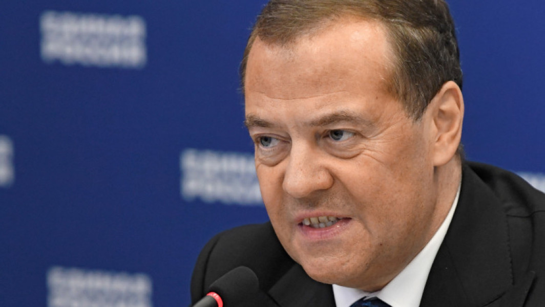 Medvedev cere crearea unei baze de date cu informațiile dușmanilor Rusiei
