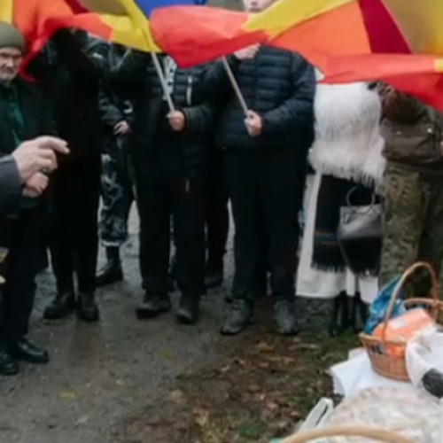 Opt persoane trimise în judecată pentru salut legionar la comemorarea lui Corneliu Zelea Codreanu