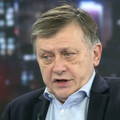 Crin Antonescu își recunoaște înfrângerea în primul tur al alegerilor prezidențiale