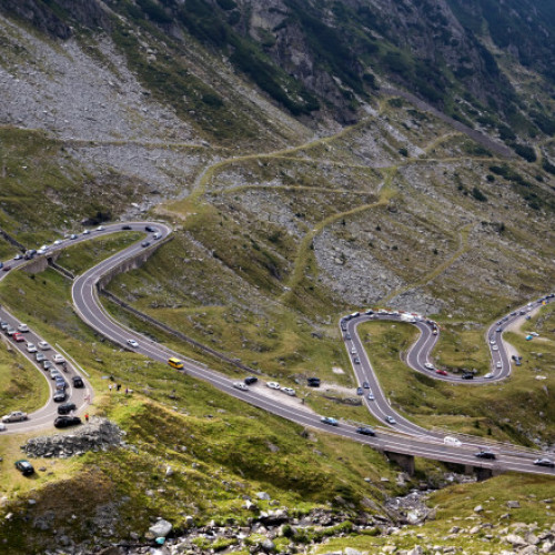 Circulație pe DN7C - Transfagarasan va fi închisă vineri pentru un eveniment auto