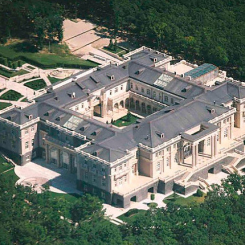 Putin, tot mai precaut. Cum și-a schimbat obiceiurile de călătorie liderul de la Kremlin după atacul ucrainean de lângă vila sa