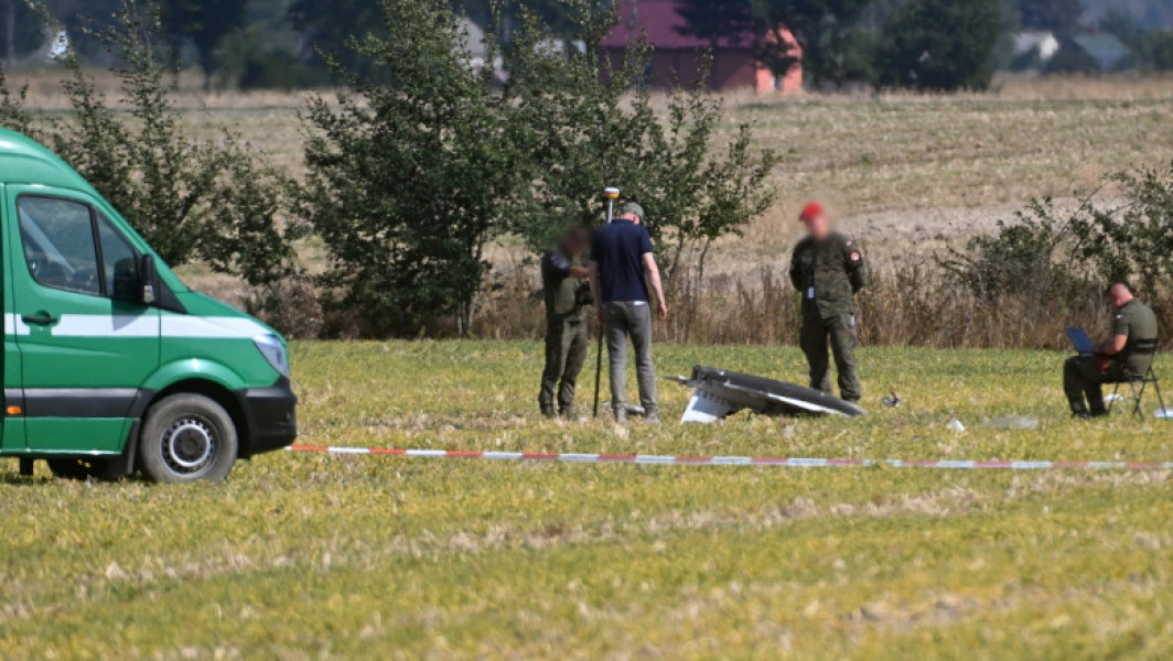 Nicuşor Dan: România nu susţine deocamdată o zonă de interdicţie aeriană deasupra Ucrainei