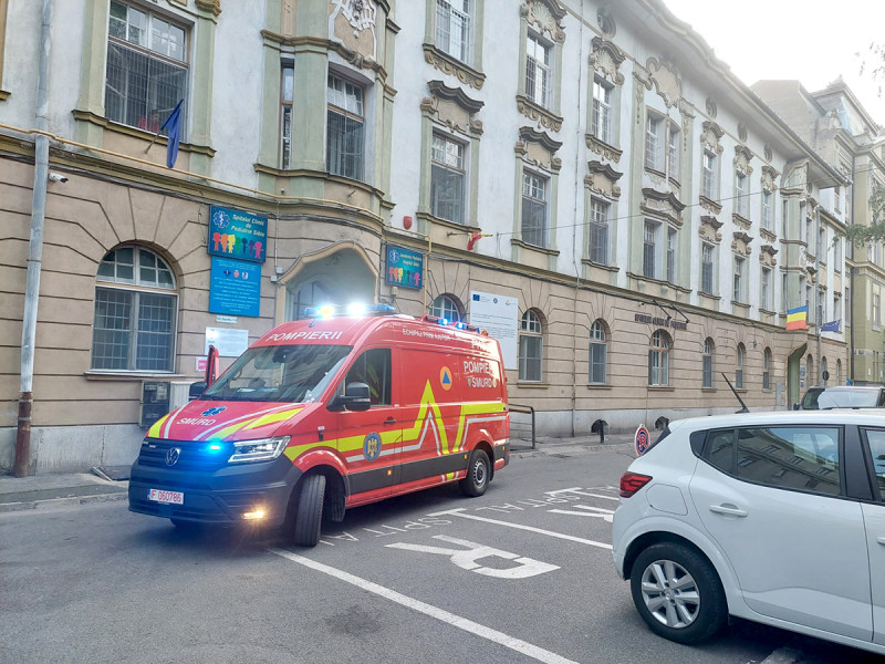 Zece cazuri de Candida auris au fost confirmate în spitalele din Sibiu în 2024