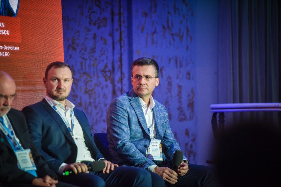 România nu traversează o criză economică, ci restricții bugetare, afirmă Adrian Bănărescu