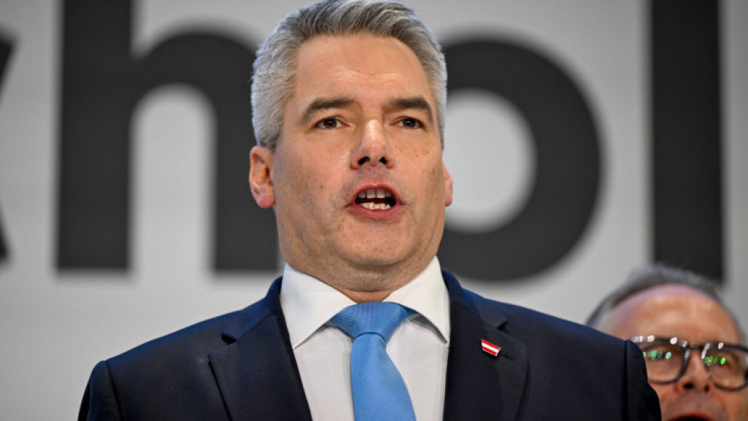 Cancelarul Austriei, Karl Nehammer, vorbește din nou despre migrație după întâlnirea cu președintele Iohannis, motivul official pentru opoziția la Schengen