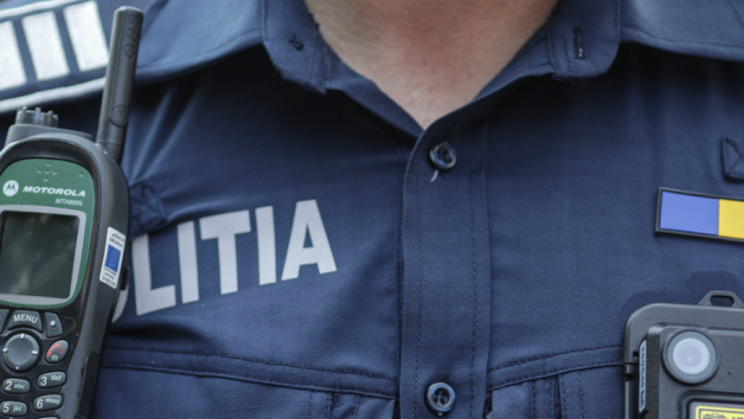 Persoană plasată sub control judiciar pentru mită unui polițist din București